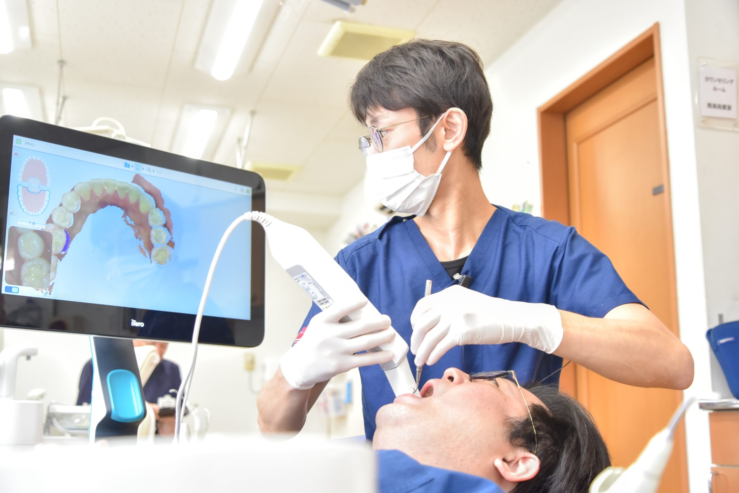 口腔内スキャナー